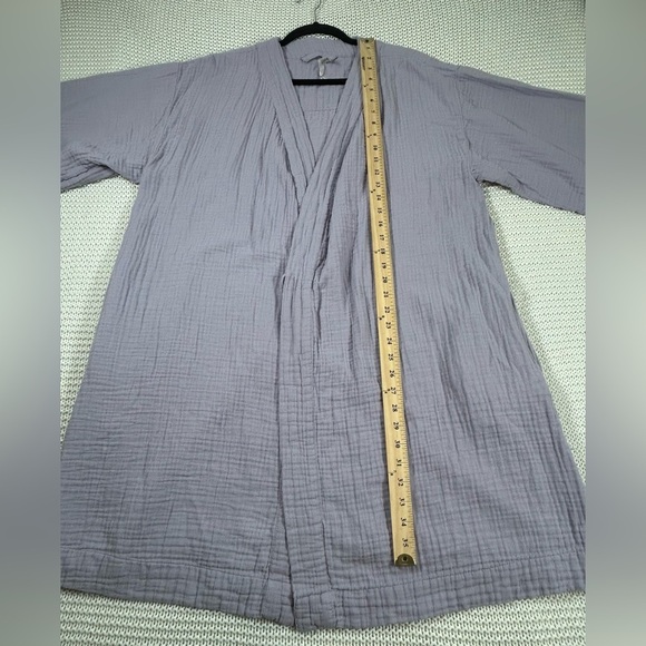 Soma Women's Robe in Light Purple. Size L/XL. - Picture 7 of 8